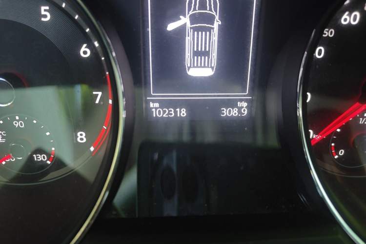 Used Volkswagen Teramont 2017 380TSI Four-Wheel Drive Luxury Edition Odometer Close Up