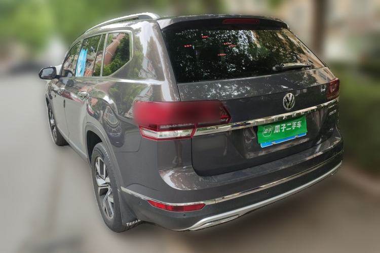 Used Volkswagen Teramont 2017 330TSI Two-Wheel-Drive Luxury Edition Rear Left 45 Deg
