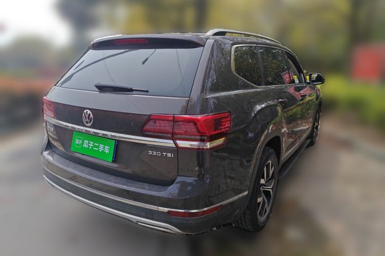 Used Volkswagen Teramont 2017 330TSI Two-Wheel-Drive Luxury Edition Rear Right 45 Deg
