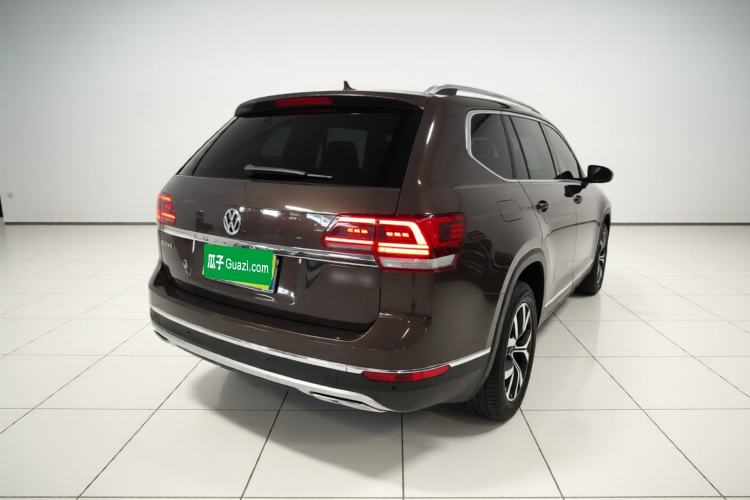 Used Volkswagen Teramont 2017 380TSI Four-Wheel Drive Luxury Edition Rear Right 45 Deg