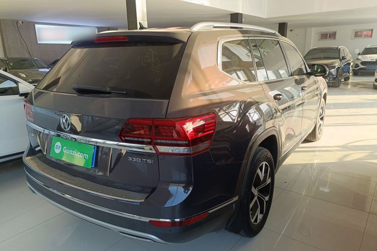 Used Volkswagen Teramont 2017 330TSI Two-Wheel-Drive Luxury Edition Rear Right 45 Deg