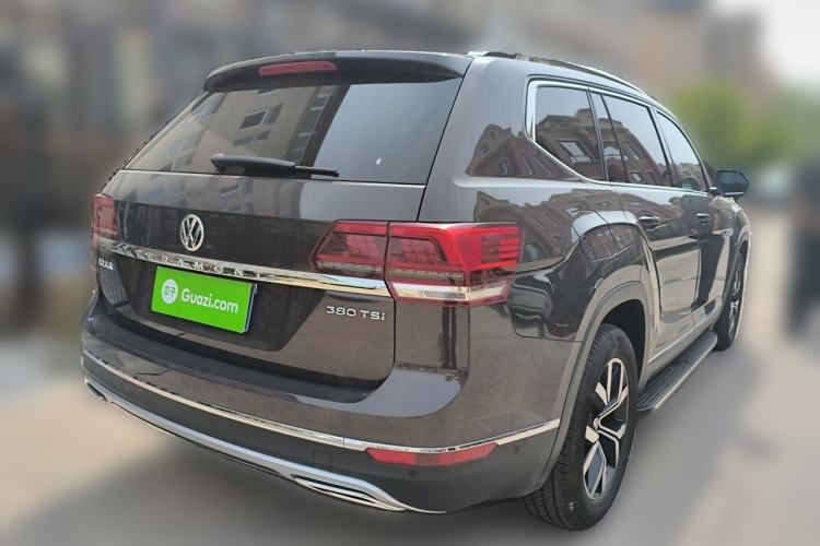 Used Volkswagen Teramont 2017 380TSI Four-Wheel Drive Luxury Edition Rear Right 45 Deg