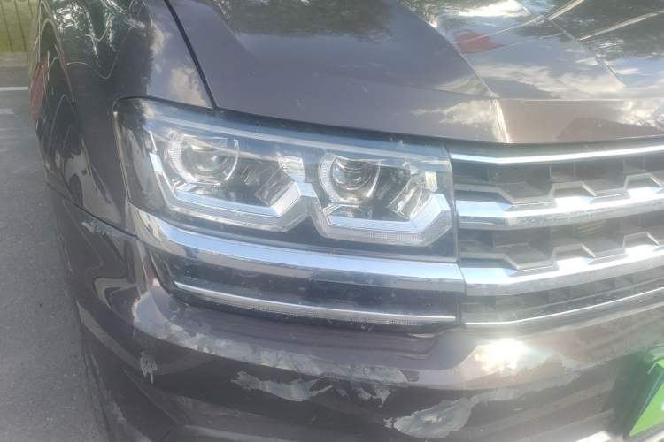 Used Volkswagen Teramont 2017 380TSI Four-Wheel Drive Luxury Edition Right Front Headlight