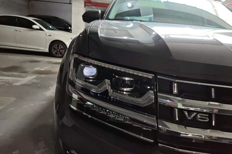 Used Volkswagen Teramont 2017 530 V6 Four-Wheel Drive Flagship Edition Right Front Headlight