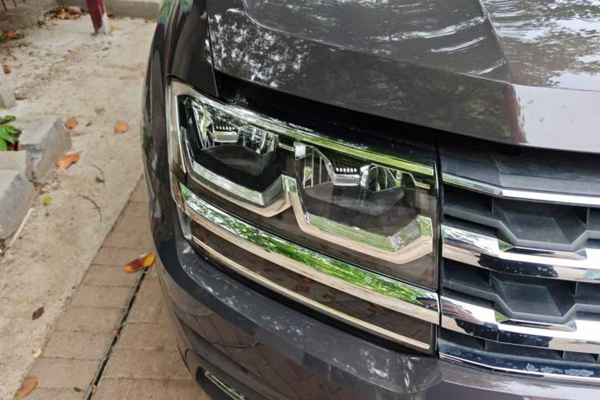 Used Volkswagen Teramont 2017 330TSI Two-Wheel-Drive Luxury Edition Right Front Headlight