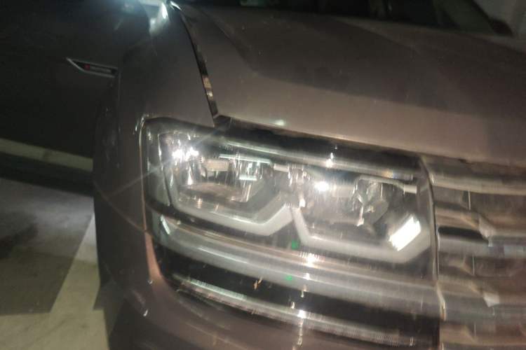 Used Volkswagen Teramont 2017 380TSI Four-Wheel Drive Comfort Edition Right Front Headlight