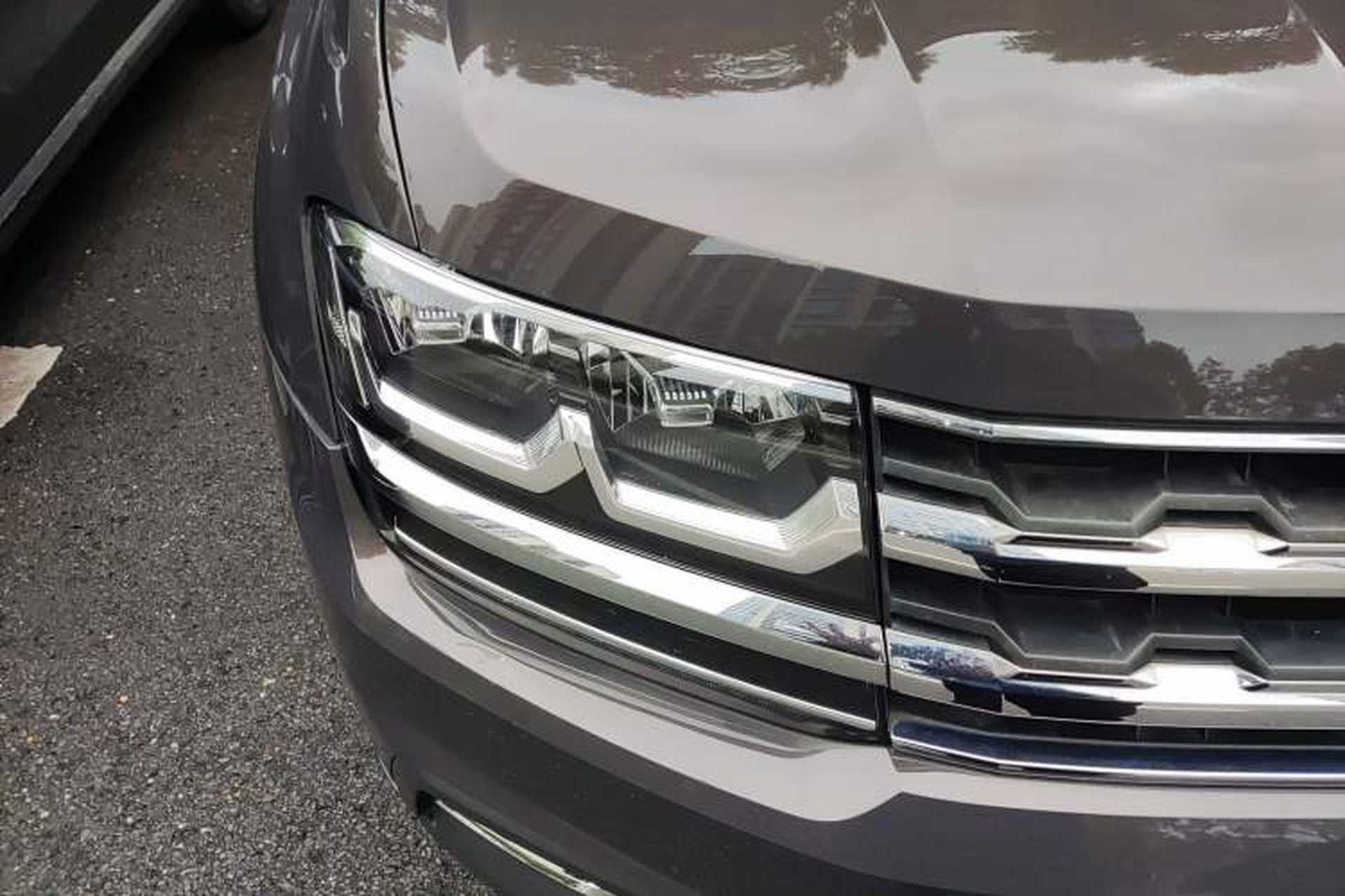 Used Volkswagen Teramont 2017 380TSI Four-Wheel Drive Luxury Edition Right Front Headlight
