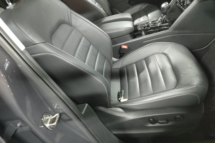 Used Volkswagen Teramont 2017 380TSI Four-Wheel Drive Luxury Edition Right Front Seat