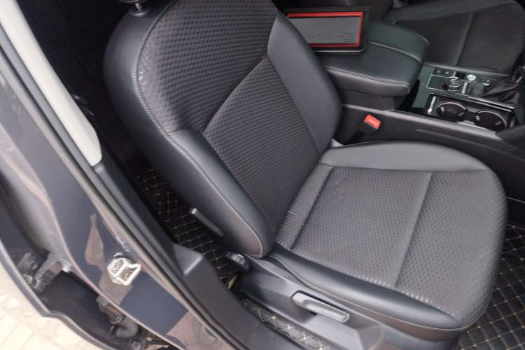 Used Volkswagen Teramont 2017 380TSI Four-Wheel Drive Comfort Edition Right Front Seat