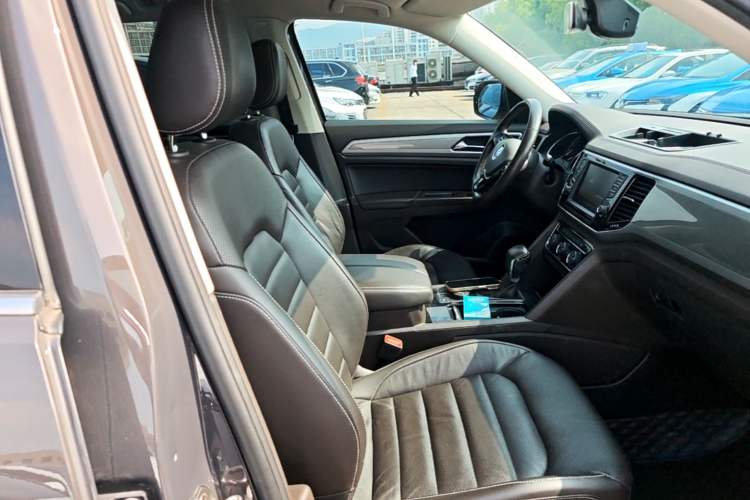 Used Volkswagen Teramont 2017 380TSI Four-Wheel Drive Luxury Edition Right Front Seat