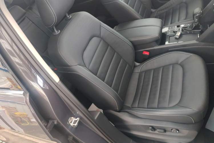 Used Volkswagen Teramont 2017 380TSI Four-Wheel Drive Luxury Edition Right Front Seat
