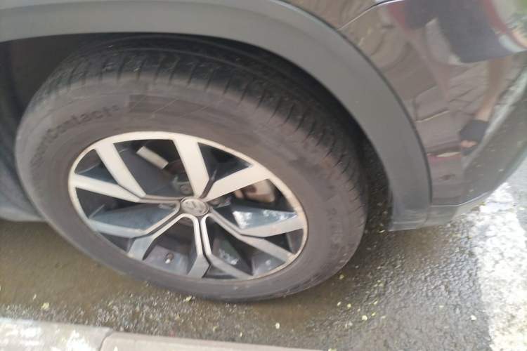 Used Volkswagen Teramont 2017 380TSI Four-Wheel Drive Luxury Edition Right Front Wheel Hub