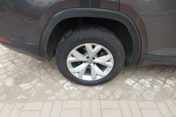 Used Volkswagen Teramont 2017 380TSI Four-Wheel Drive Comfort Edition Right Rear Wheel Hub