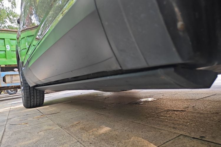 Used Volkswagen Teramont 2017 380TSI Four-Wheel Drive Luxury Edition Right Side Sill