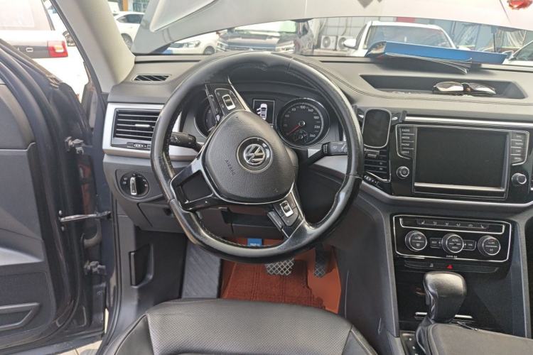 Used Volkswagen Teramont 2017 380TSI Four-Wheel Drive Luxury Edition Steering Wheel
