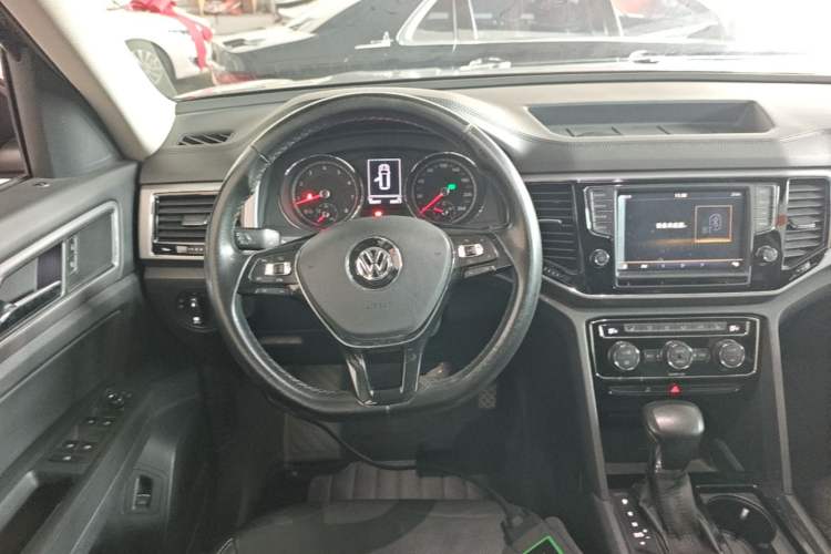 Used Volkswagen Teramont 2017 380TSI Four-Wheel Drive Luxury Edition Steering Wheel