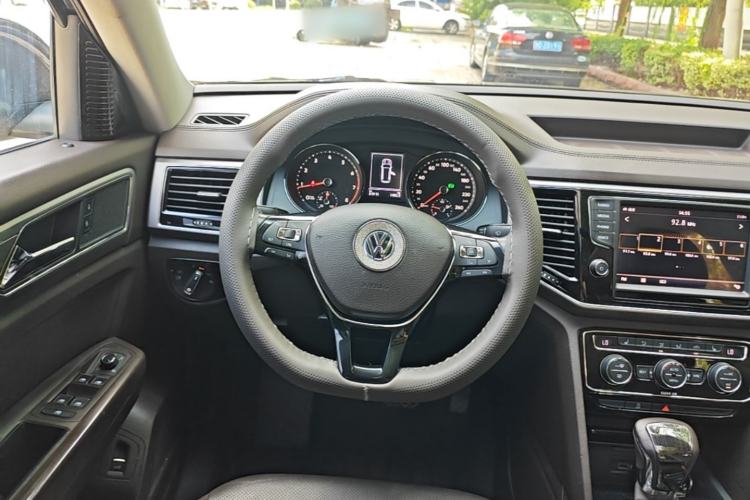 Used Volkswagen Teramont 2017 380TSI Four-Wheel Drive Luxury Edition Steering Wheel