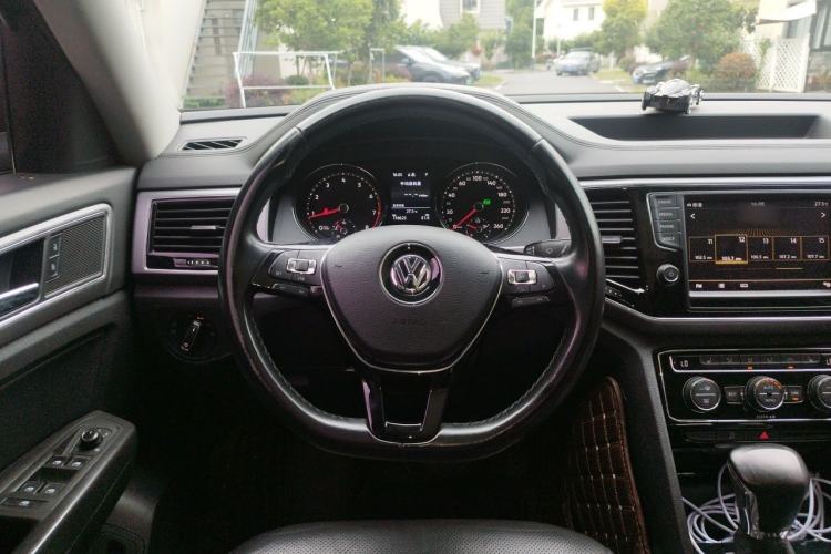 Used Volkswagen Teramont 2017 380TSI Four-Wheel Drive Luxury Edition Steering Wheel