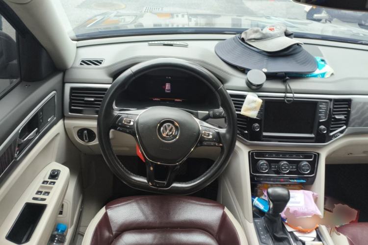 Used Volkswagen Teramont 2017 380TSI Four-Wheel Drive Flagship Edition Steering Wheel