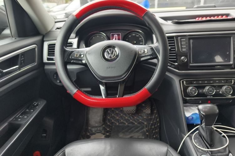 Used Volkswagen Teramont 2017 380TSI Four-Wheel Drive Luxury Edition Steering Wheel