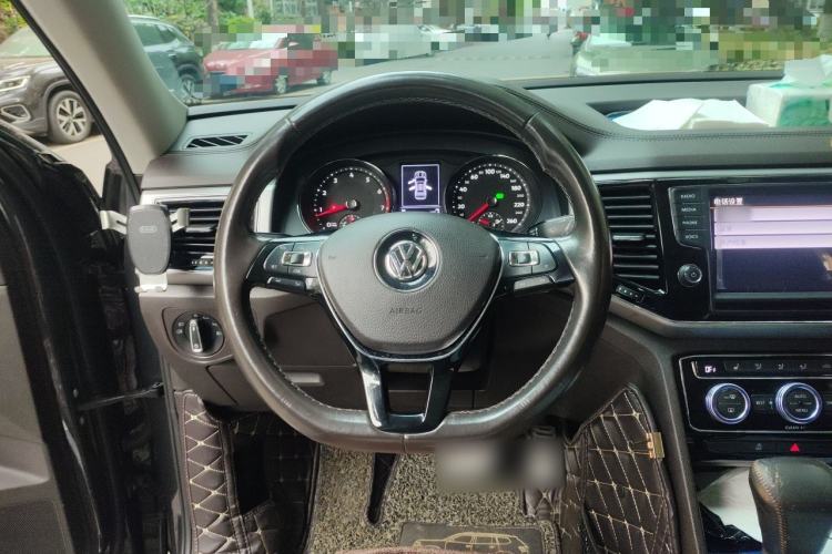 Used Volkswagen Teramont 2017 330TSI Two-Wheel-Drive Luxury Edition Steering Wheel