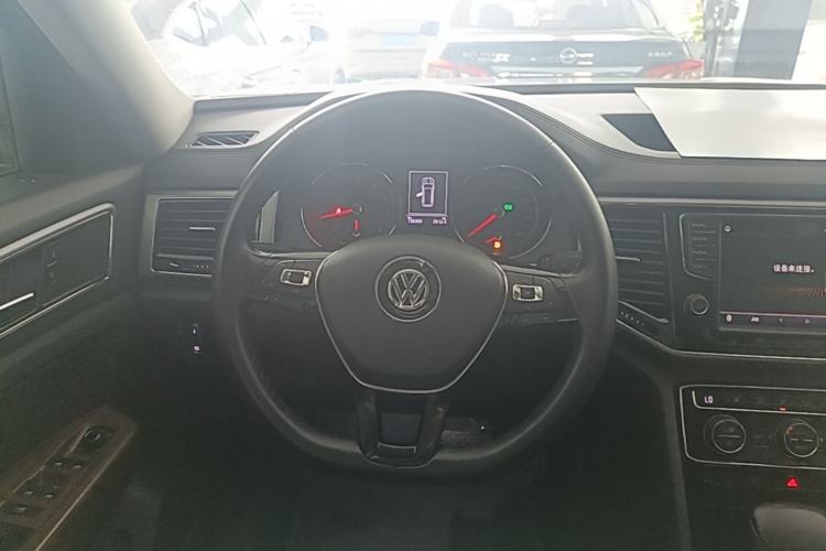 Used Volkswagen Teramont 2017 330TSI Two-Wheel-Drive Luxury Edition Steering Wheel
