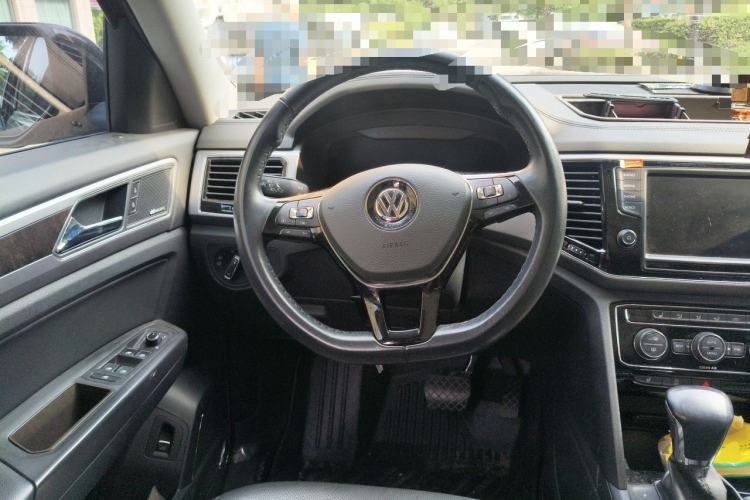 Used Volkswagen Teramont 2017 380TSI Four-Wheel Drive Flagship Edition Steering Wheel