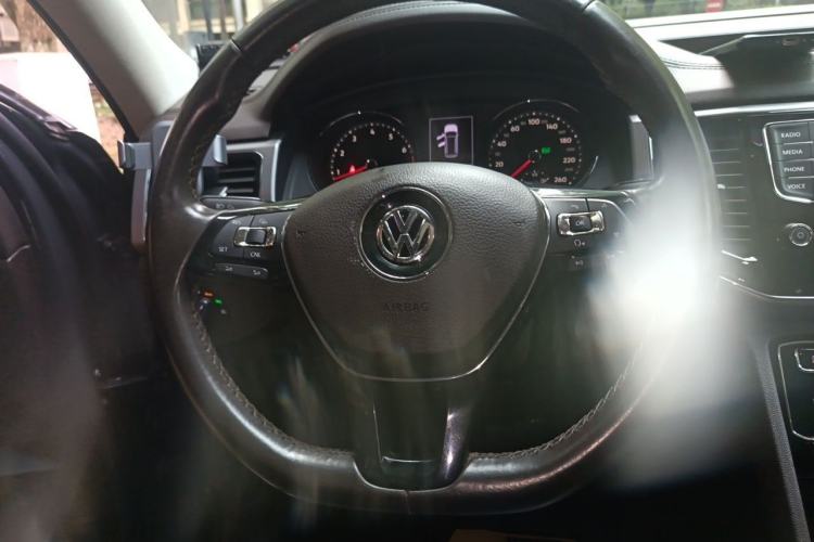 Used Volkswagen Teramont 2017 380TSI Four-Wheel Drive Luxury Edition Steering Wheel