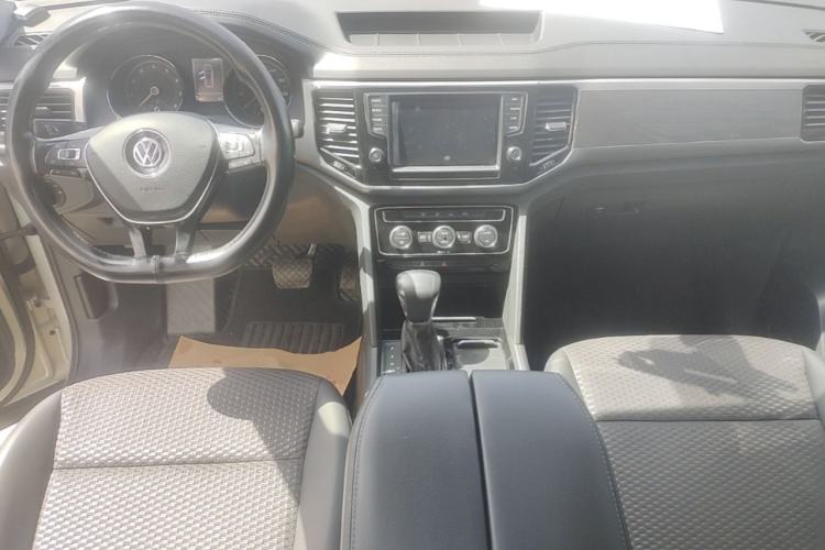 Used Volkswagen Teramont 2017 380TSI Four-Wheel Drive Comfort Edition Center Console