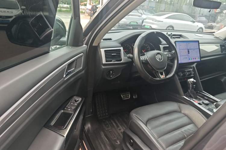 Used Volkswagen Teramont 2017 530 V6 Four-Wheel Drive Luxury Edition Driver Seat