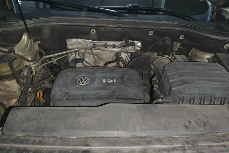 Used Volkswagen Teramont 2017 380TSI Four-Wheel Drive Luxury Edition Engine Bay