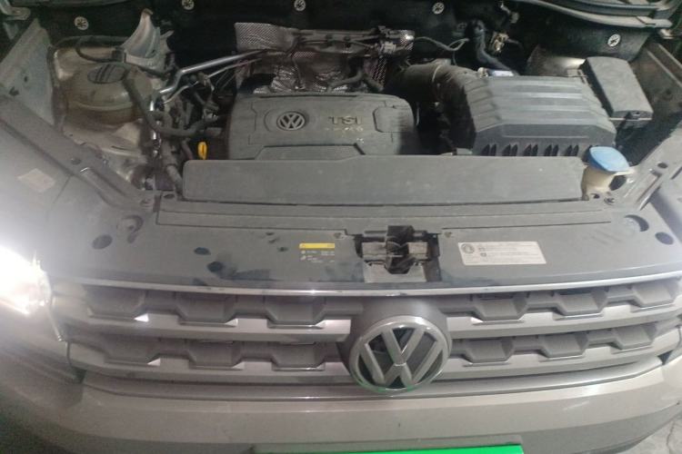Used Volkswagen Teramont 2017 380TSI Four-Wheel Drive Luxury Edition Engine Bay