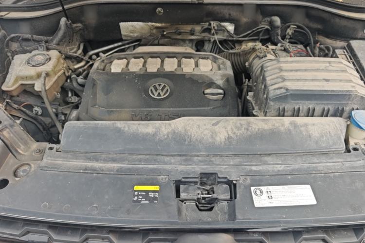 Used Volkswagen Teramont 2017 530 V6 Four-Wheel Drive Luxury Edition Engine Bay