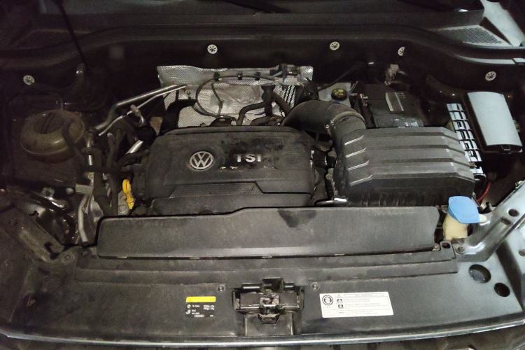 Used Volkswagen Teramont 2017 380TSI Four-Wheel Drive Luxury Edition Engine Bay