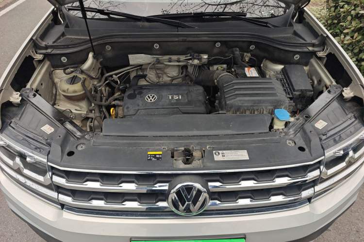 Used Volkswagen Teramont 2017 380TSI Four-Wheel Drive Luxury Edition Engine Bay