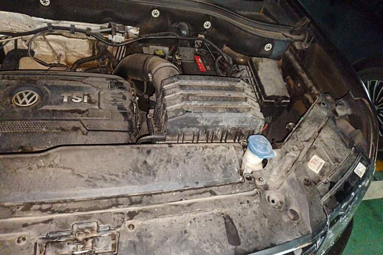Used Volkswagen Teramont 2017 380TSI Four-Wheel Drive Luxury Edition Engine Bay Left