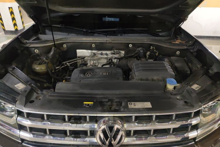Used Volkswagen Teramont 2017 380TSI Four-Wheel Drive Flagship Edition Engine Bay