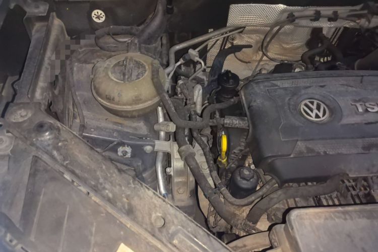 Used Volkswagen Teramont 2017 380TSI Four-Wheel Drive Luxury Edition Engine Bay Right
