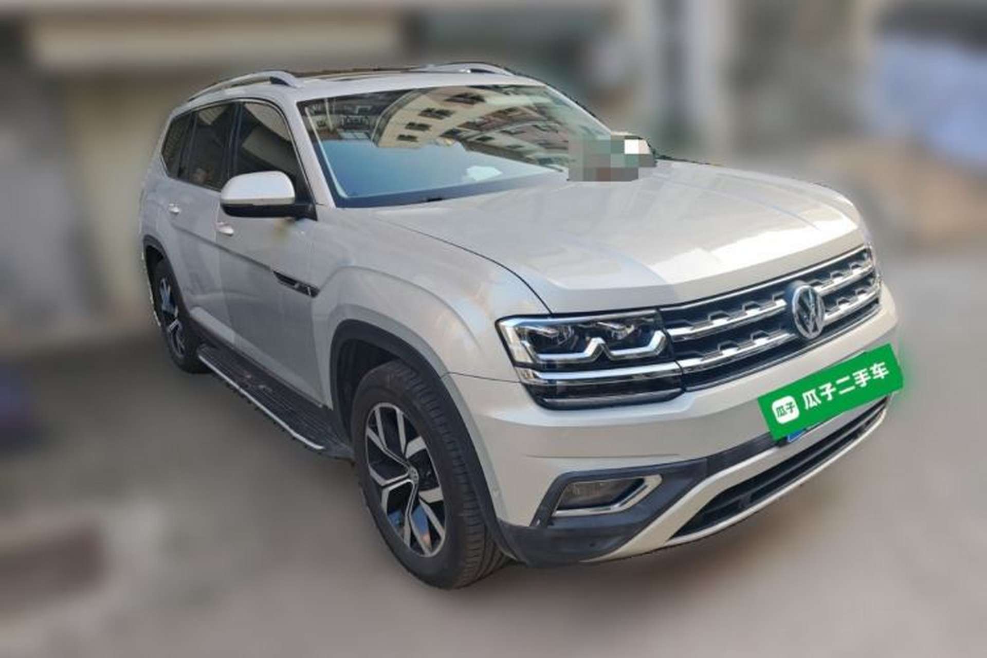 Used Volkswagen Teramont 2017 330TSI Two-Wheel-Drive Luxury Edition Front Right 45 Deg