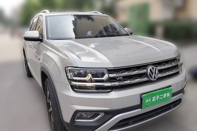 Used Volkswagen Teramont 2017 530 V6 Four-Wheel Drive Luxury Edition Front Right 45 Deg