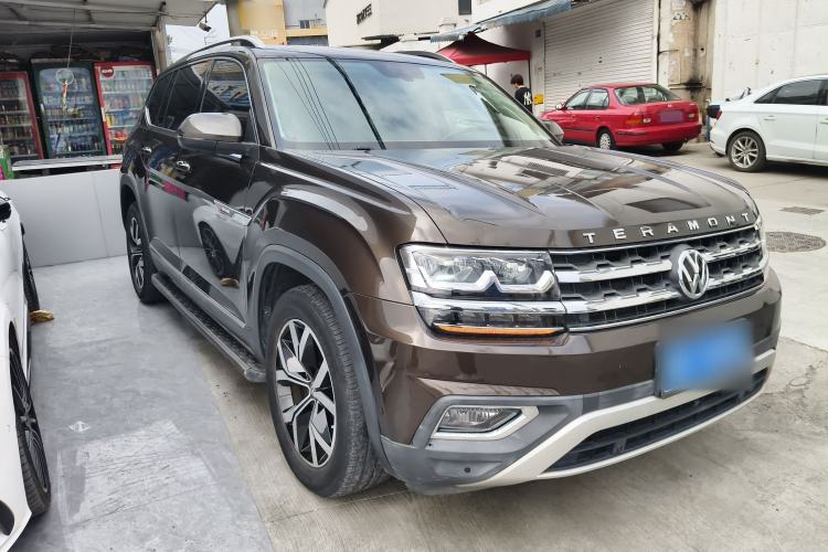 Used Volkswagen Teramont 2017 380TSI Four-Wheel Drive Luxury Edition Front Right 45 Deg