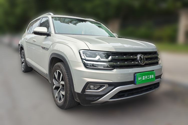 Used Volkswagen Teramont 2017 380TSI Four-Wheel Drive Luxury Edition Front Right 45 Deg