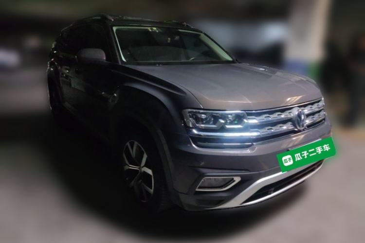 Used Volkswagen Teramont 2017 380TSI Four-Wheel Drive Luxury Edition Front Right 45 Deg