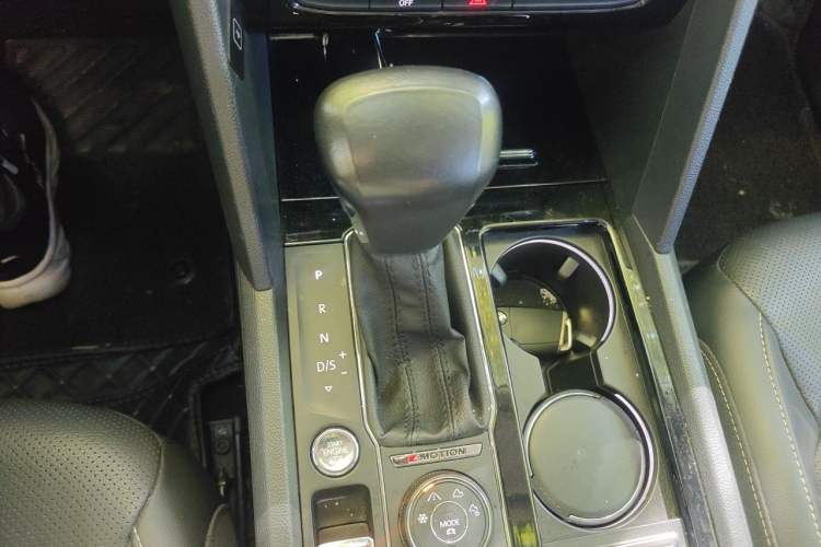 Used Volkswagen Teramont 2017 380TSI Four-Wheel Drive Luxury Edition Gear Lever