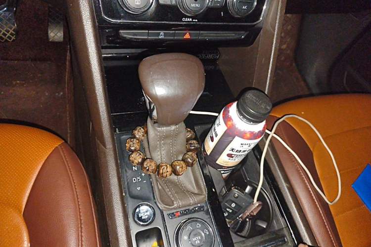 Used Volkswagen Teramont 2017 380TSI Four-Wheel Drive Luxury Edition Gear Lever