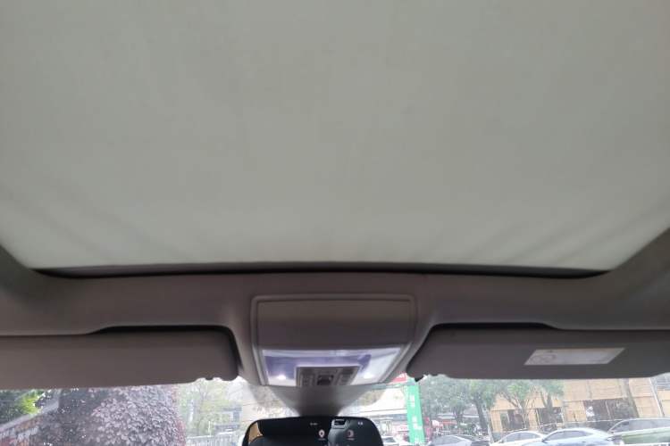 Used Volkswagen Teramont 2017 330TSI Two-Wheel-Drive Flagship Edition Headliner