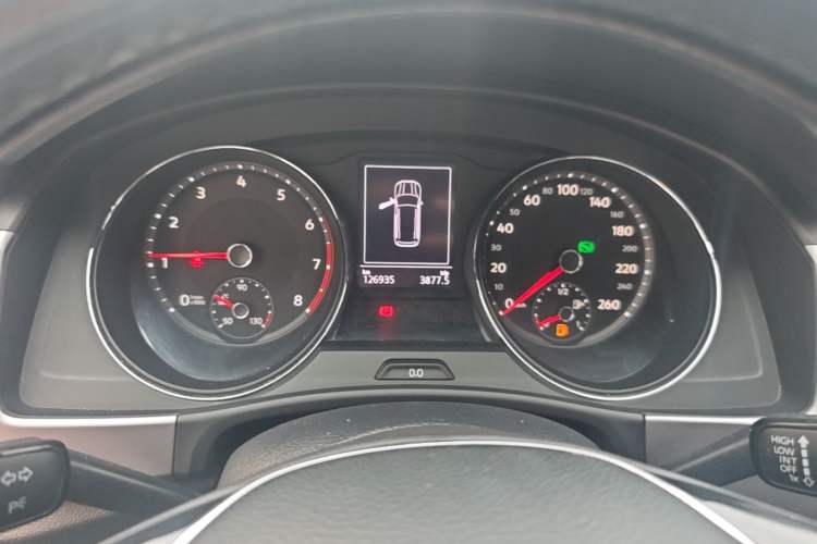 Used Volkswagen Teramont 2017 530 V6 Four-Wheel Drive Luxury Edition Instrument Cluster