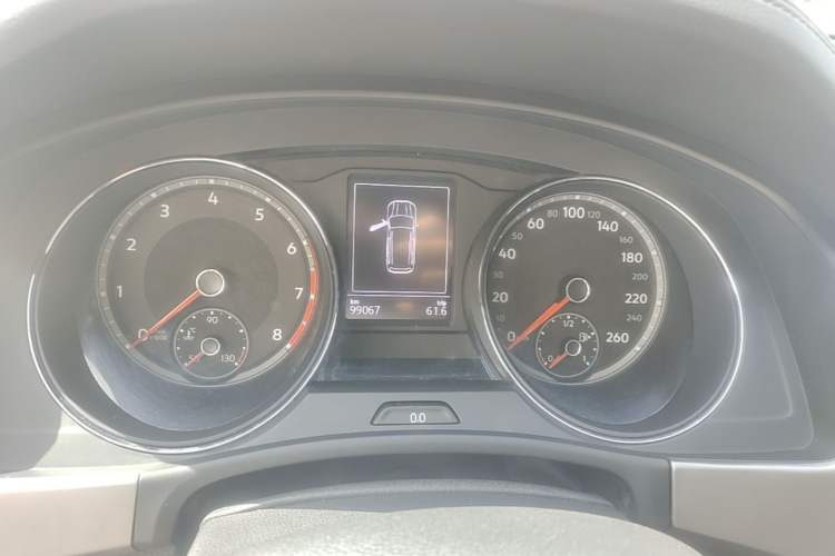 Used Volkswagen Teramont 2017 380TSI Four-Wheel Drive Comfort Edition Instrument Cluster
