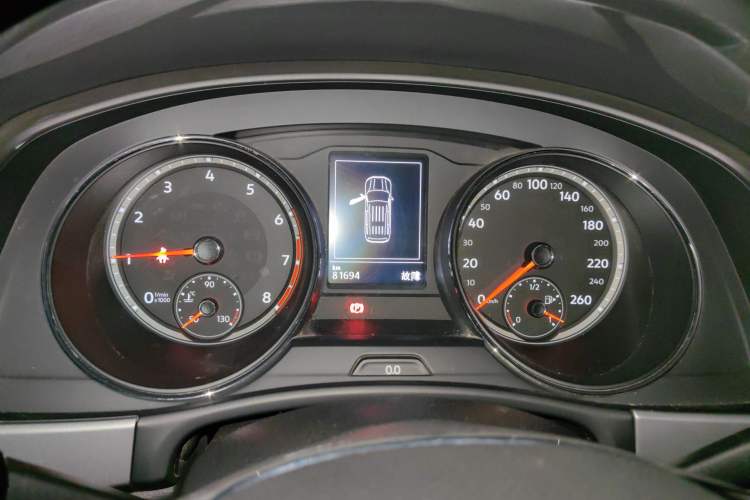 Used Volkswagen Teramont 2017 330TSI Two-Wheel-Drive Comfort Edition Instrument Cluster