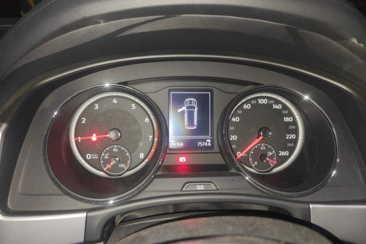 Used Volkswagen Teramont 2017 380TSI Four-Wheel Drive Comfort Edition Instrument Cluster